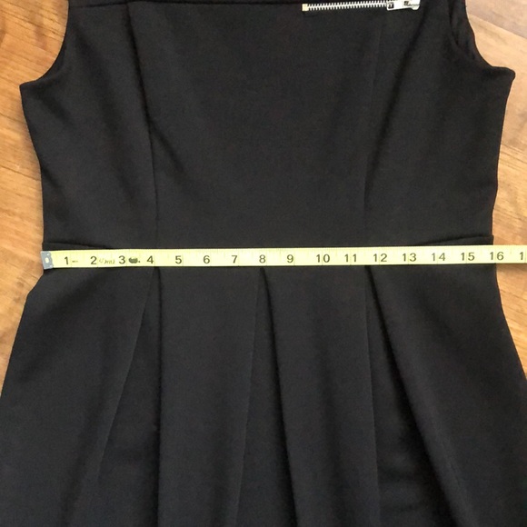 Valerie Bertinelli Black Dress - Picture 5 of 6